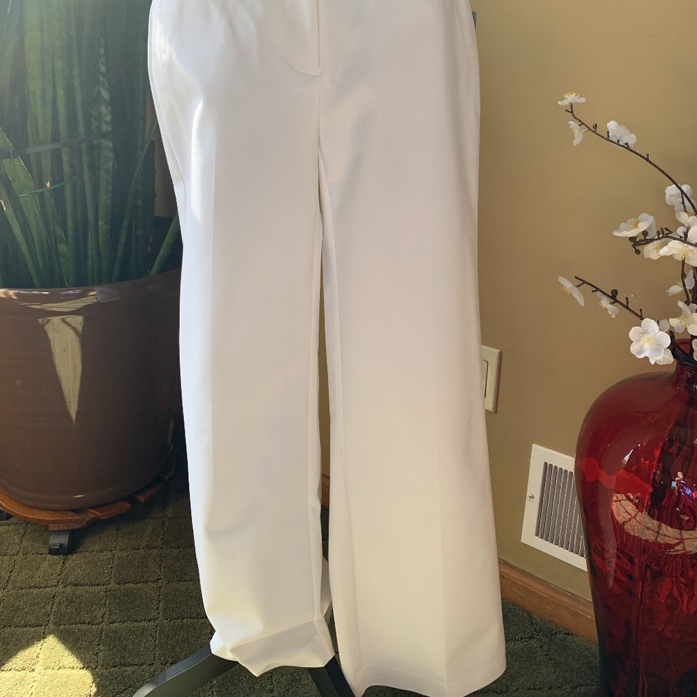 Apt.9 Curvy Mid Rise Trouser - Picture 4 of 4
